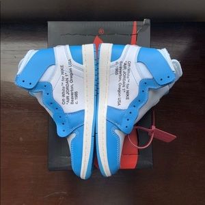 Off White X Air Jordan 1 Retro High OG ‘UNC’
